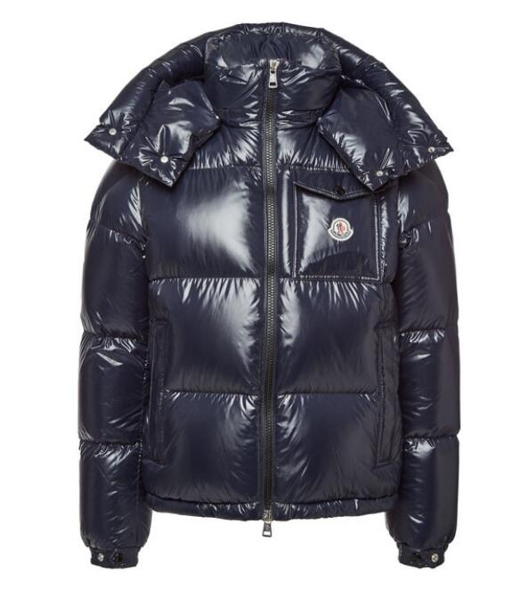 moncler羽绒服            €1440 stylebop直达链接