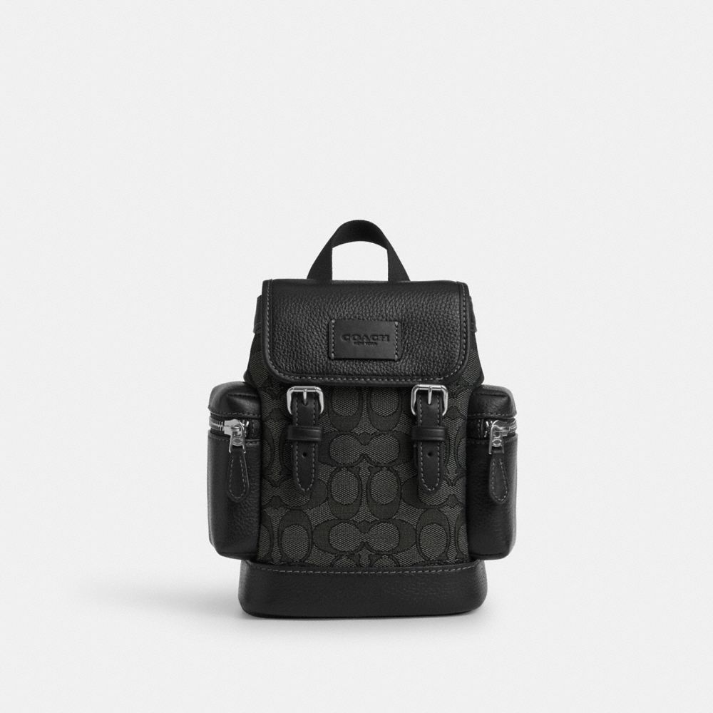 coach sprint sling pack in signature jacquard CBF64-SVO1U