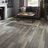 Colours Dunwich Greige Oak effect Laminate 地板