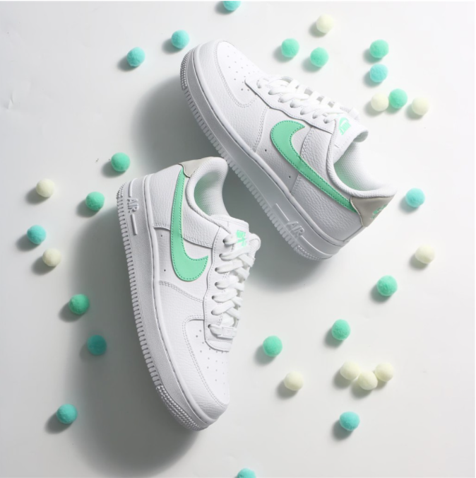 87折力度nikeairforce1空军一号薄荷绿女款板鞋
