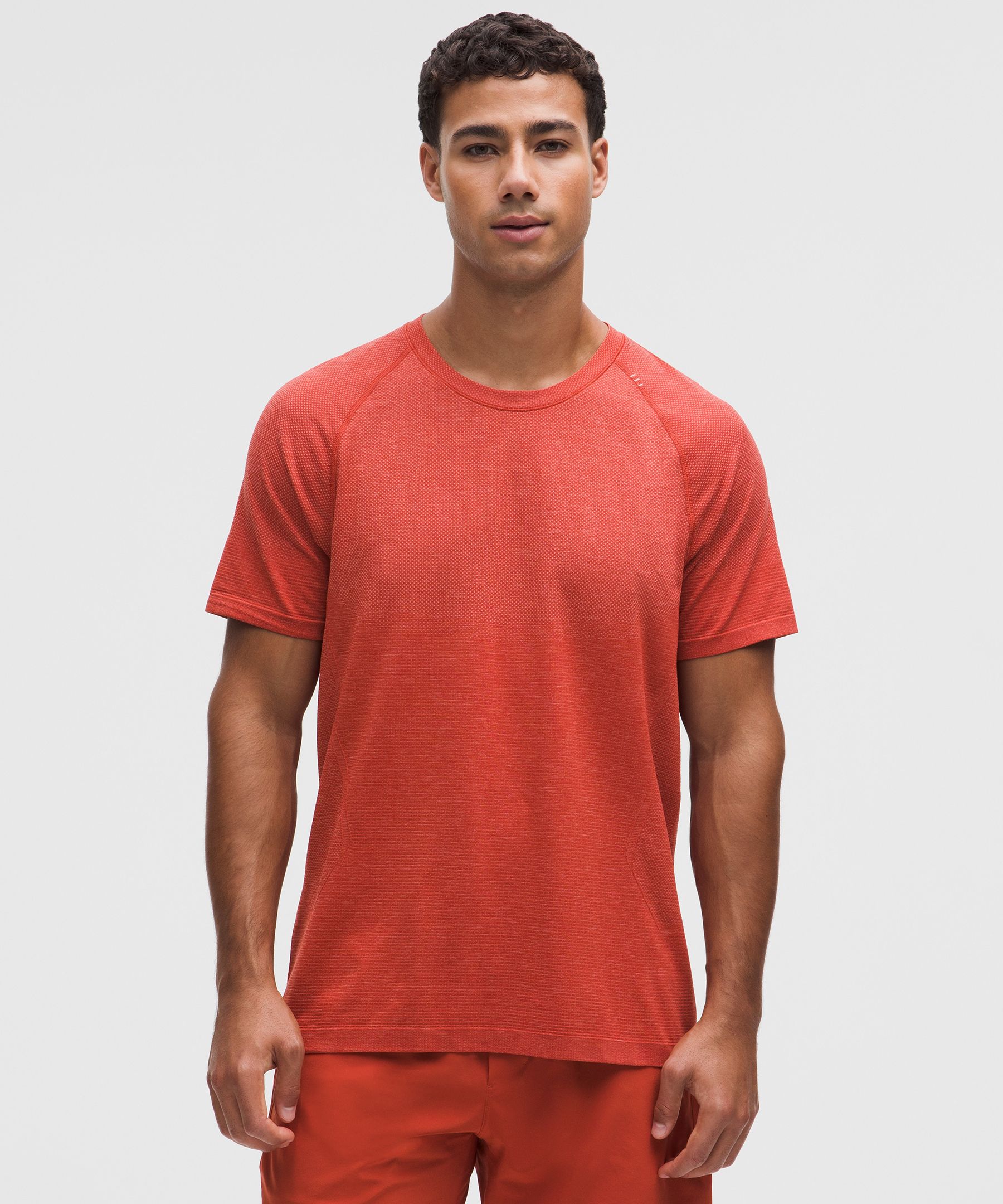 Lululemon Metal Vent Tech 男士T恤