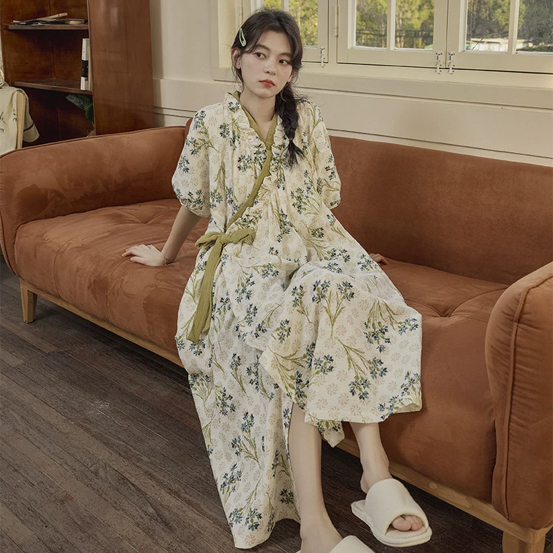 【帕兰朵】复古风云朵棉带胸垫家居服睡袍