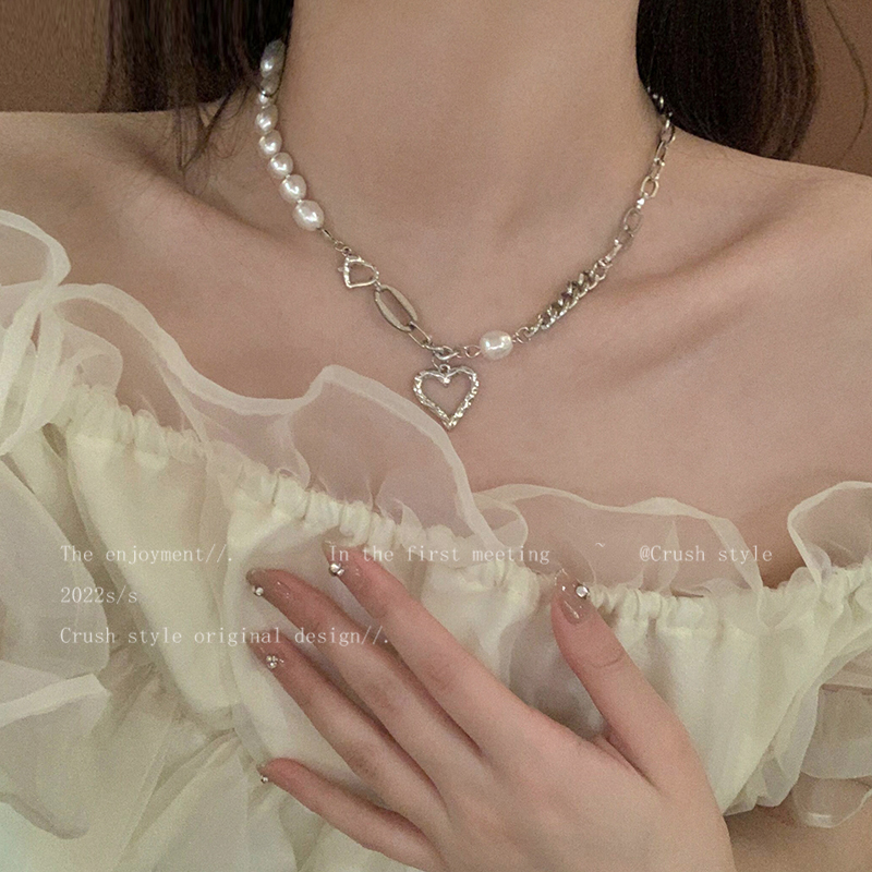 轻奢珍珠爱心项链女夏ins嘻哈甜酷锁骨链