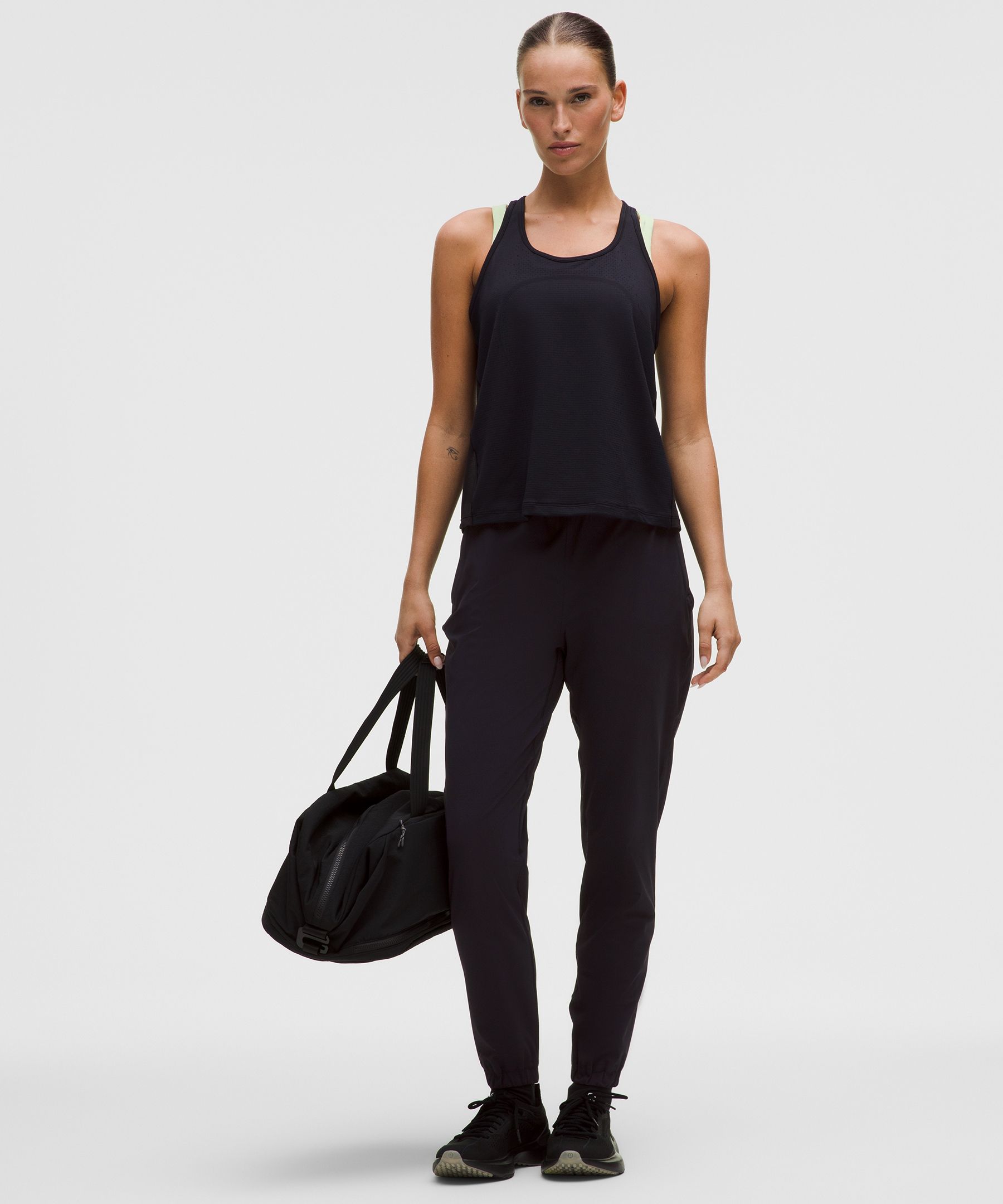 Lululemon Adapted State小脚裤