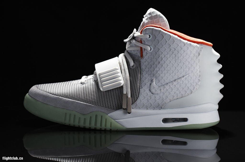 nike air yeezy 2 配色历史回顾