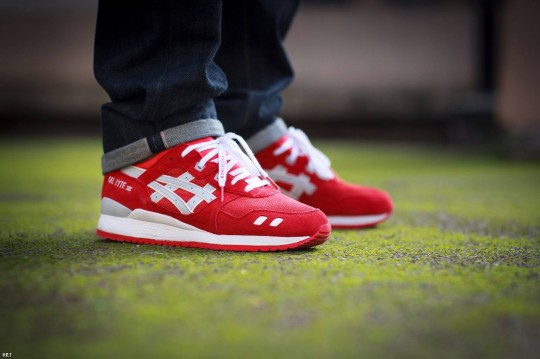 haroun tazieff asics gel lyte 3 xmas pack 540x359