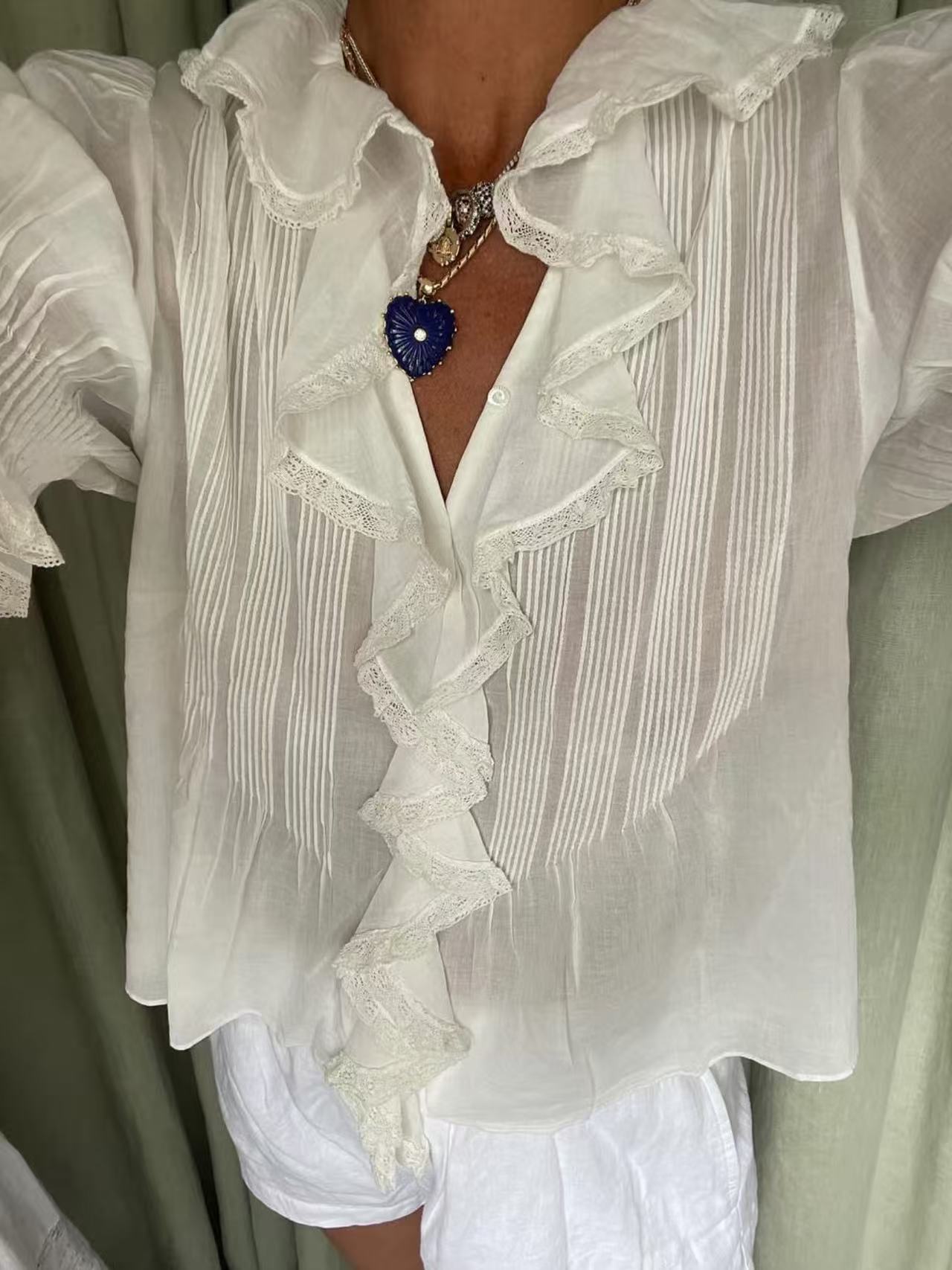 1329fc49 b25f 497c adb7 dc724acad3f6 - Nordstrom Sale Steals: Must-Have August Fashion Trends for Your Wardrobe