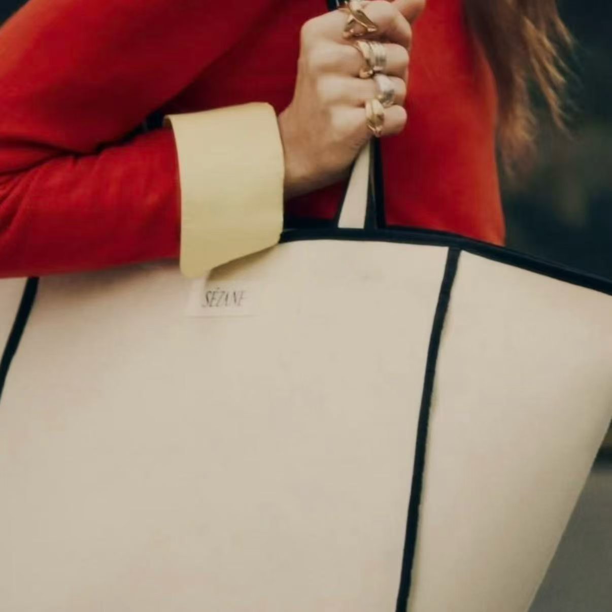 Sezane 满50美元送托特包活动