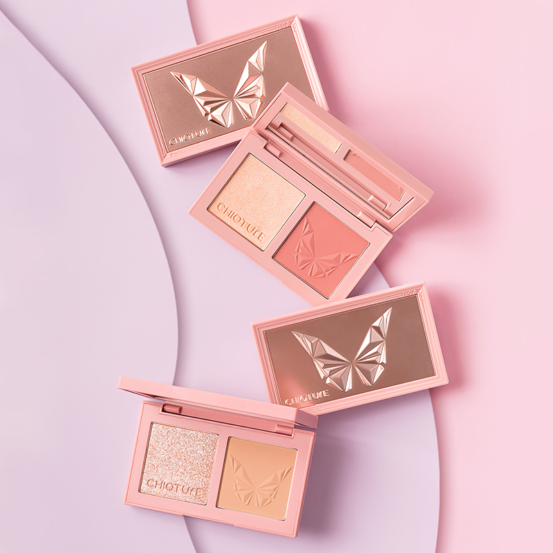 【稚优泉】双色腮红高光一体盘