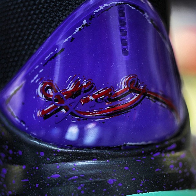 nike zoom kobe 5 prelude 夜光大底展示