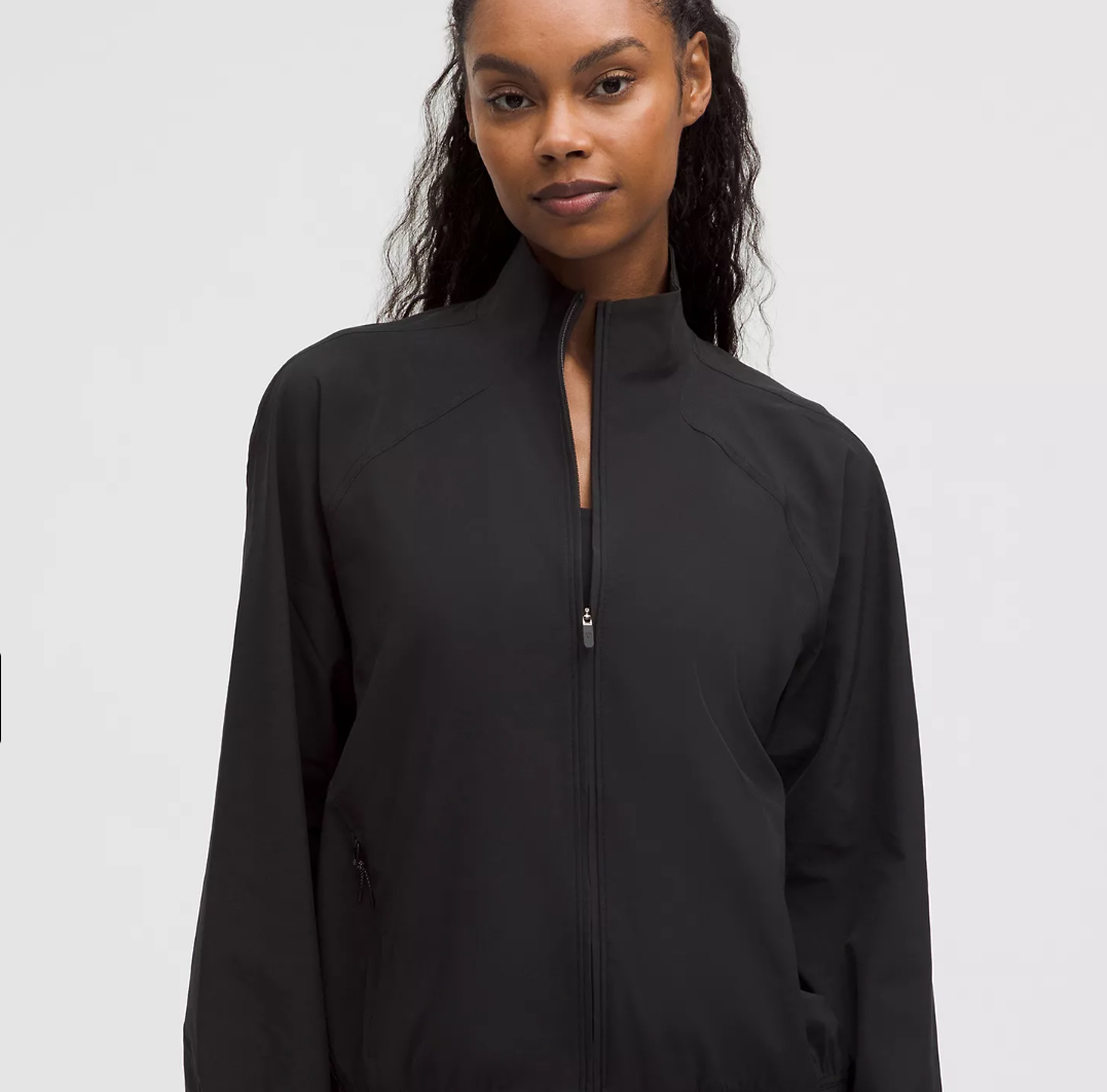 Lululemon黑色Adapted State Track夹克美站大促