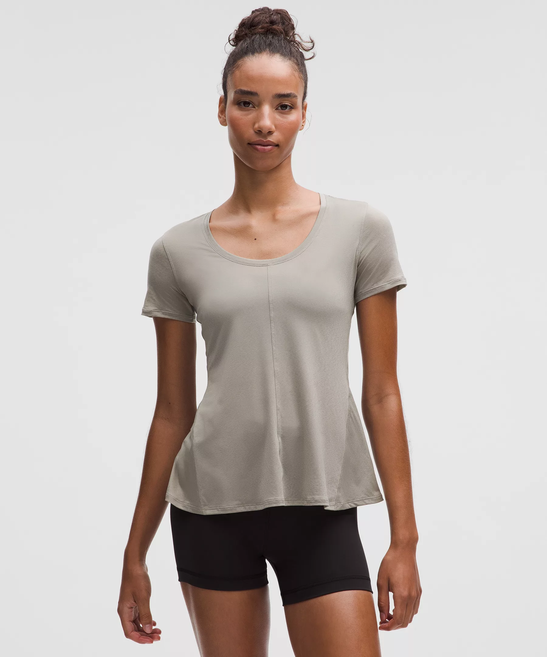 Lululemon Wunder Puff 600蓬女士羽绒马甲