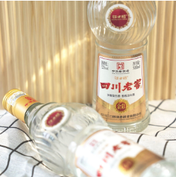 39.9元包邮！江口醇 四川老窖纯粮酿造白酒  52度浓香型500mL*2瓶