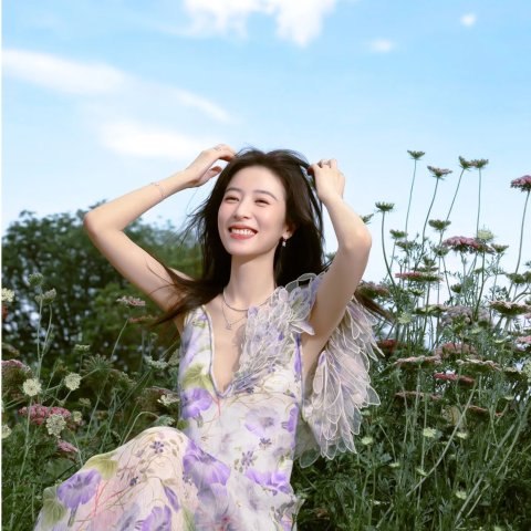 Zimmermann 周雨彤同款 镂空花卉真丝连衣裙