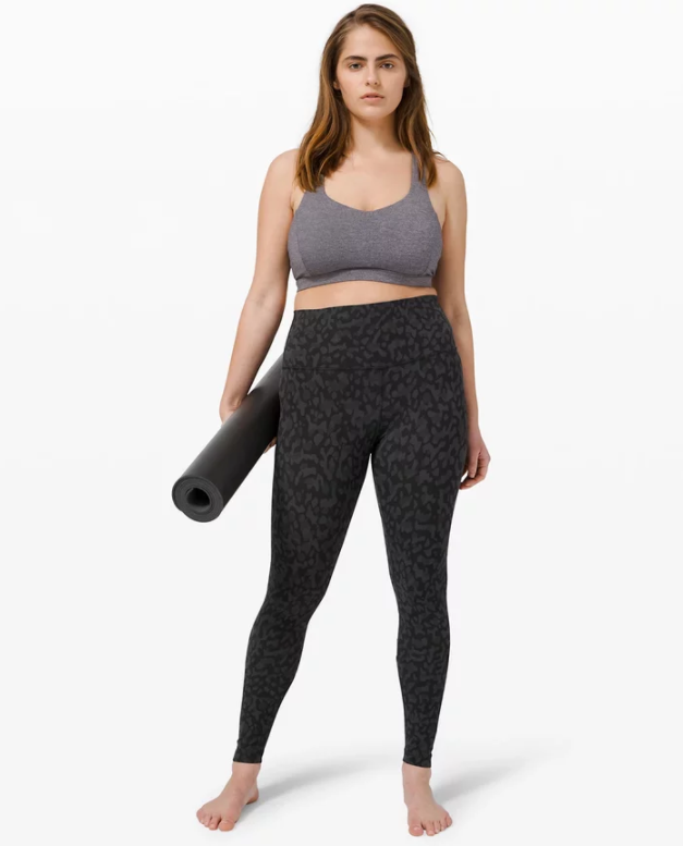 瑜伽品牌lululemon拓展大码服装