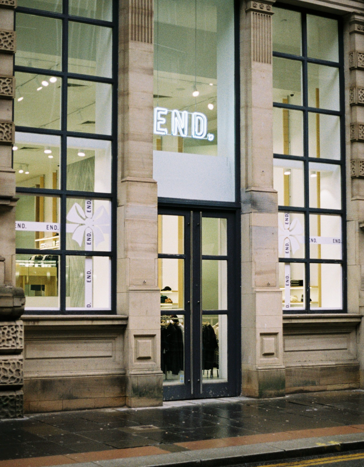 END. Clothing 终极折扣攻略：月度更新 + 精选穿搭 + 省钱技巧