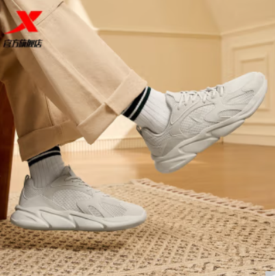 51.4元！特步 休闲鞋男春夏新款网面透气运动鞋（需凑单）