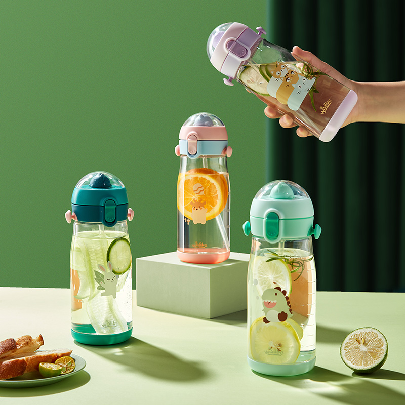 秒杀19.9！大容量锁扣吸管水杯