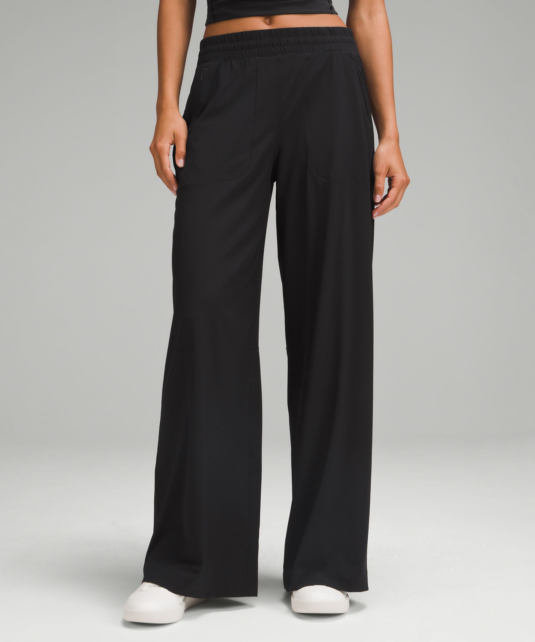 Lululemon Swift Mid-Rise Wide-Leg 女裤
