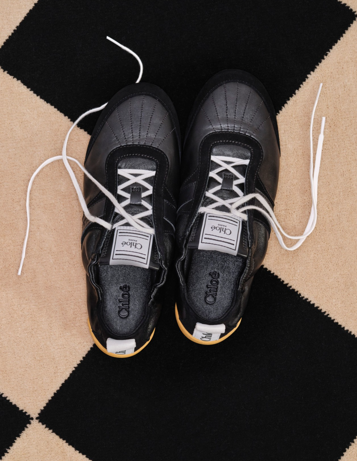 2026 Moda Operandi 折扣全攻略|奢侈品低至 2 折,省钱闭眼入_拔草哦