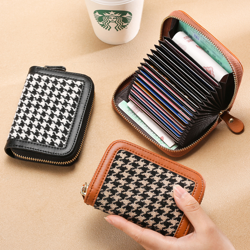 稳定签到！防消磁可爱卡包