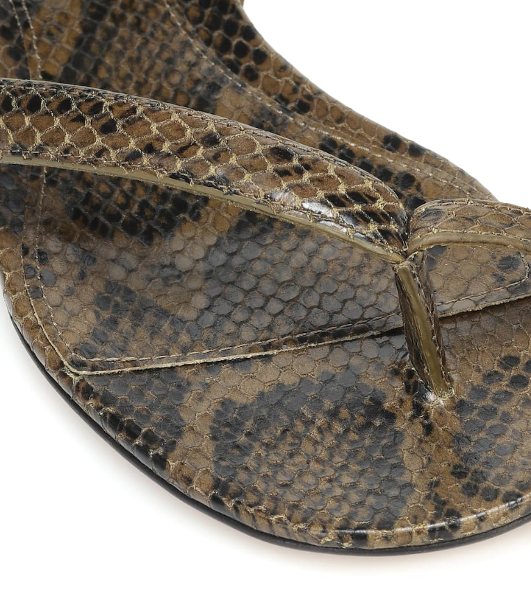 mythersa 推出bottega veneta蛇纹皮革凉鞋