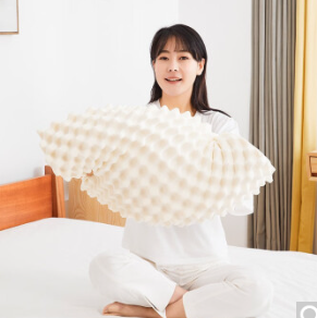 29元包邮！清幽雅竹 泰国狼牙乳胶枕+内枕套