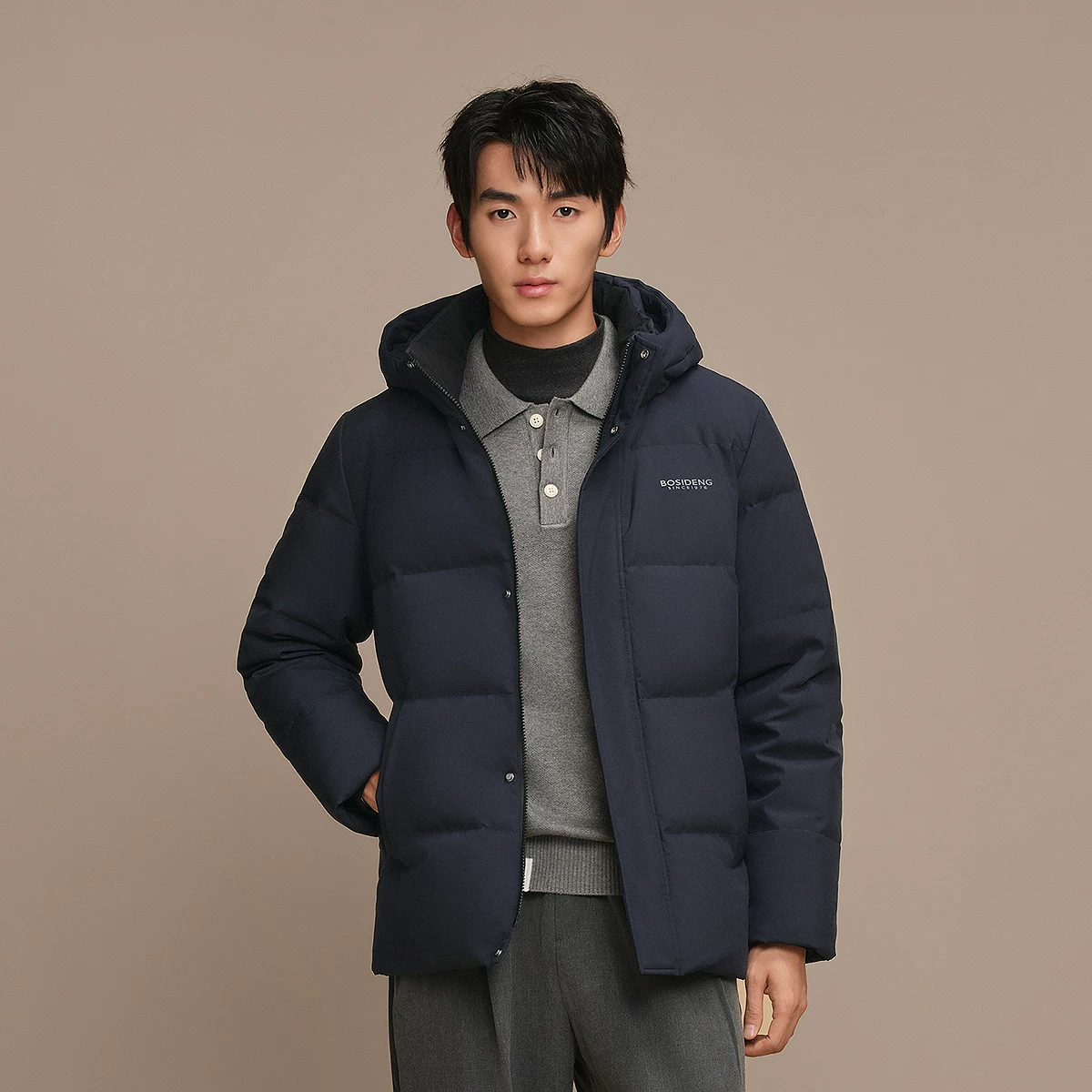 新款波司登冬季羽绒服男士短款百搭可拆卸帽休闲高级质感保暖升级
