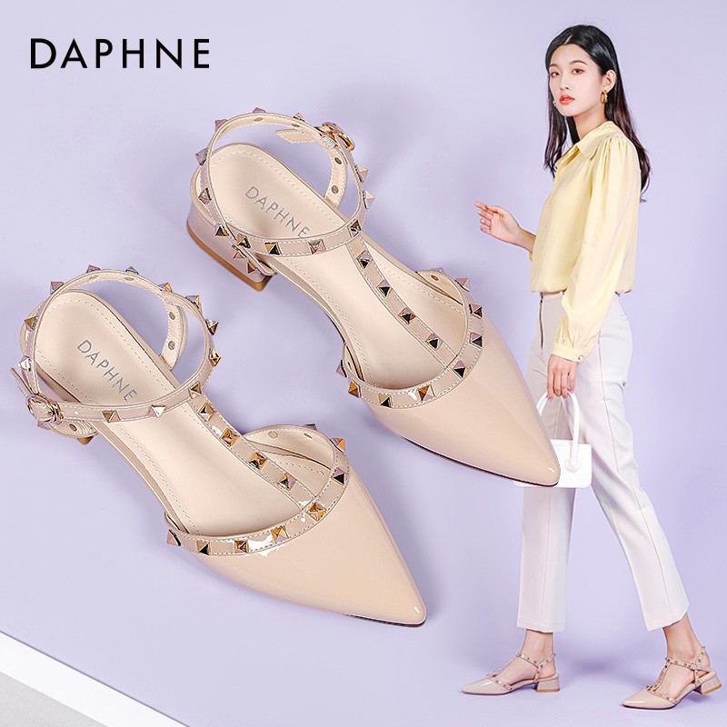 【JD旗舰店】达芙妮（DAPHNE） 铆钉高跟凉鞋