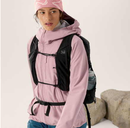 始祖鸟贝栗粉系列新品上架