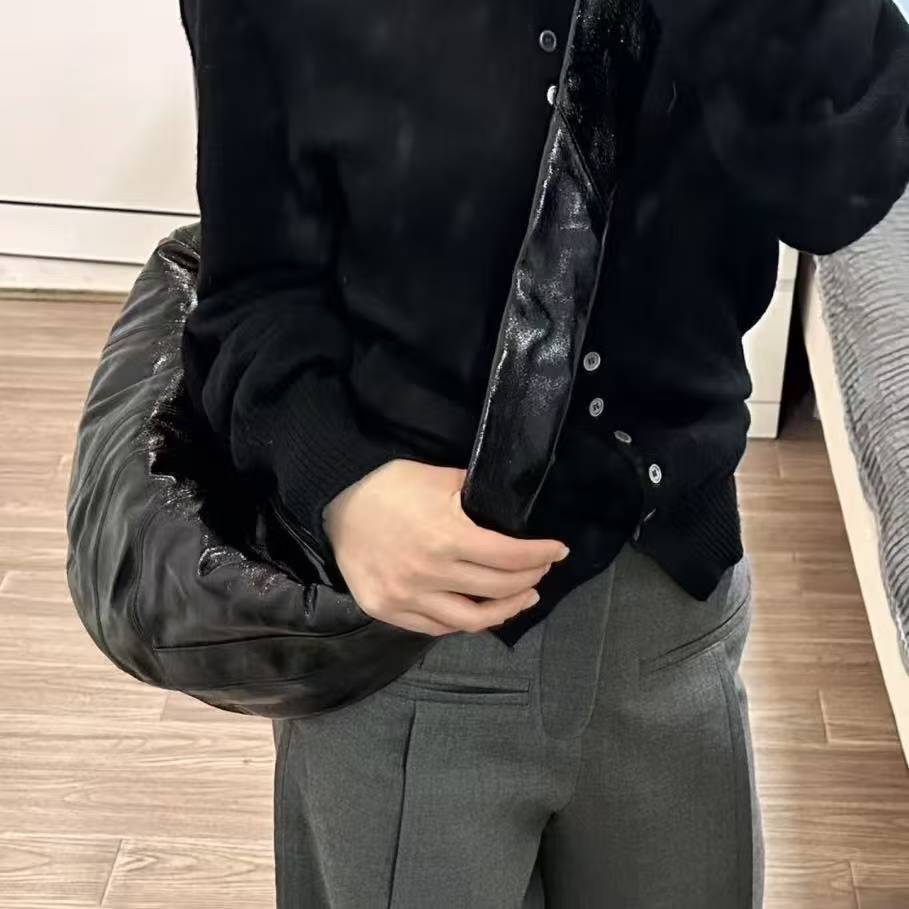 45396327 52da 4494 b578 a8f229832195 - NEW SSENSE Sale! SSENSE SS25 Summer Sale Up to 70% Off