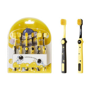 儿童软毛牙刷6支卡通太空人3岁6-12岁柔软细毛清洁护齿学生专用