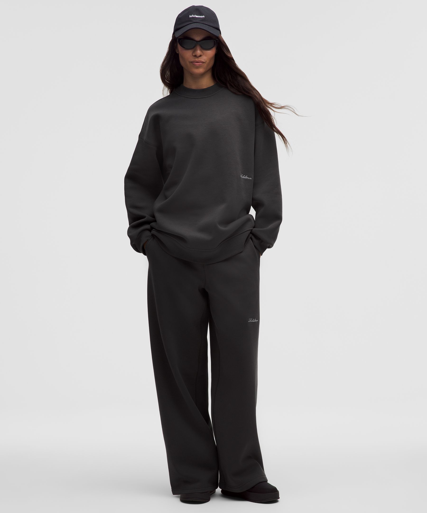 Lululemon Women's Big Cozy Ultra-Oversized 女裤
