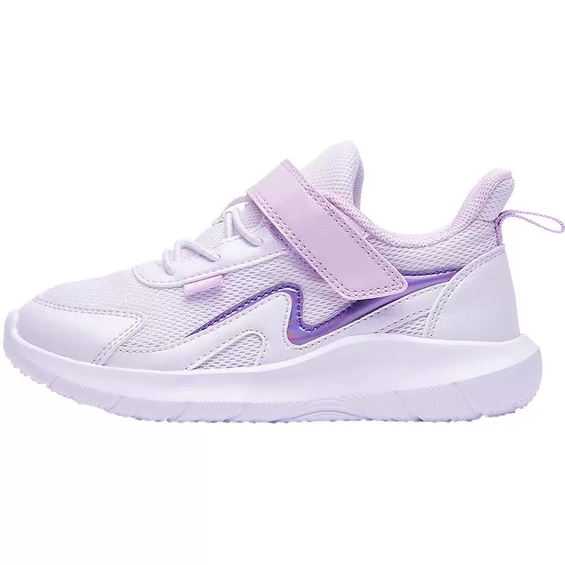 361 女童运动鞋 49 元