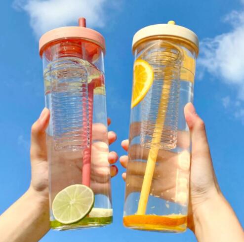 14.9元包邮！弘鑫安 干湿分离吸管果茶杯大容量700ML