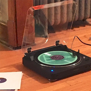 Audio-Technica 铁三角 黑胶唱机 AT-LP60 2色