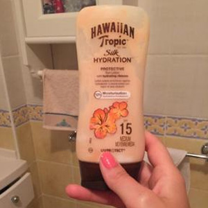 凑单品！Hawaiian Tropic夏威夷 防水保湿防晒乳液SPF15 180ml