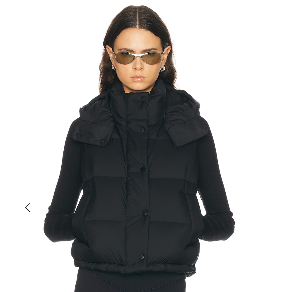 Lululemon 黑色四格Wunder Puff羽绒马甲7折特惠