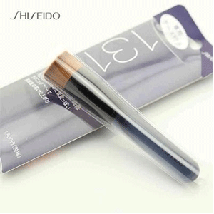 Shiseido资生堂 粉底刷131