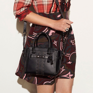 coach蔻驰bandanarivets女士真皮手提斜挎包