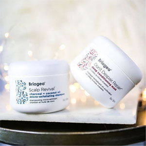 K妹同款！Briogeo头皮焕活木炭椰子油微磨砂洗发水 236ml