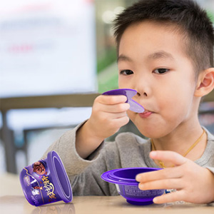 milka妙卡旋妙杯零食玩具20g12个装