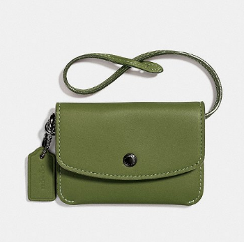 Coach英国官网折扣区低至5折+额外8折促销