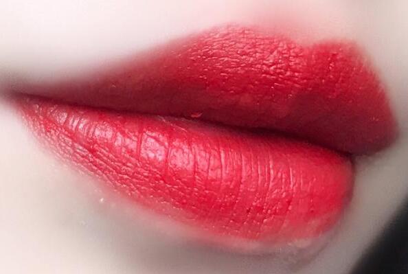 67givenchy纪梵希306试色让你眼前一亮