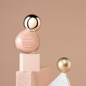 GUERLAIN娇兰 L'ESSENTIAL小灯泡粉底液