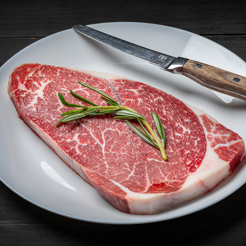 澳洲进口黑安格斯谷饲保乐肩原切牛排