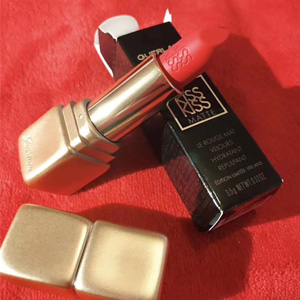 guerlain娇兰kisskiss亲亲金管丝绒唇膏口红限量色m332