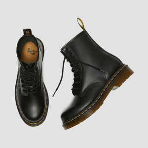 降价!Dr Martens Delaney 8孔侧拉链大童款马丁靴 降价!Dr Martens Delaney 8孔侧拉链大童款马丁靴