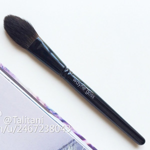WAYNE GOSS Air-Brush 气感化妆刷 WAYNE GOSS Air-Brush 气感化妆刷