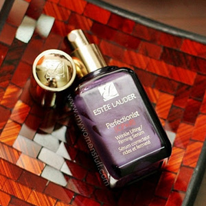 Estée Lauder雅诗兰黛奇迹丰盈抗皱精华露(CP+R)30ml Estée Lauder雅诗兰黛奇迹丰盈抗皱精华露(CP+R)30ml